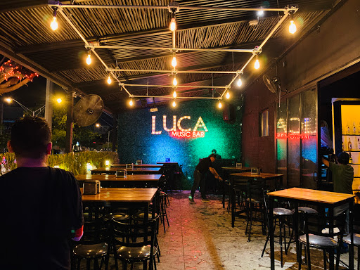 Luca music bar