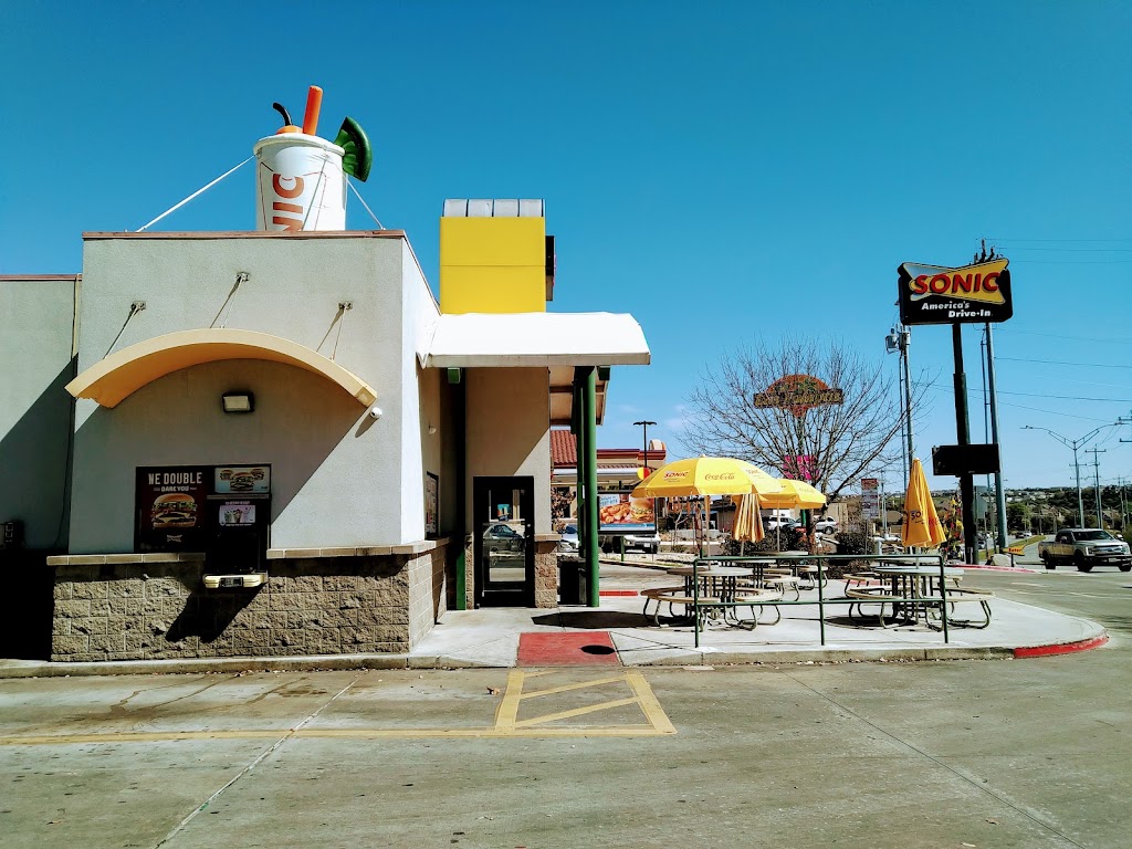 Sonic Drive-In 78259