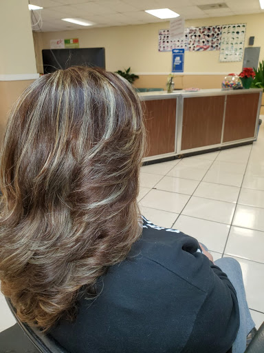 Beauty Salon «Estrellita Beauty Salon», reviews and photos, 1016 N Dallas Ave, Lancaster, TX 75146, USA