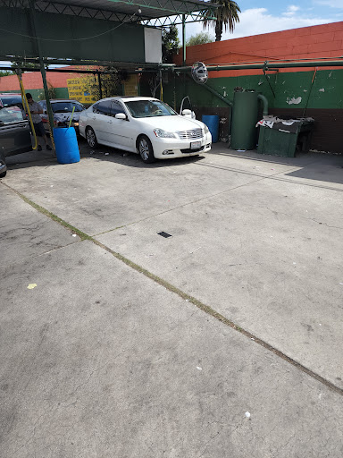 Car Wash «Lynwood City Carwash Inc», reviews and photos, 12606 Long Beach Blvd, Lynwood, CA 90262, USA