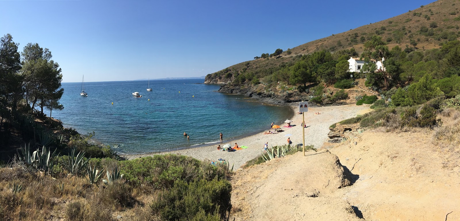Photo of Cala Calitjas located in natural area