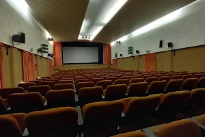 Cinema Teatro Flores image