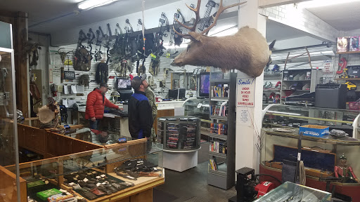 Pawn Shop «AAA Loan & Gun Shop Inc», reviews and photos, 12831 Pacific Hwy SW, Lakewood, WA 98499, USA