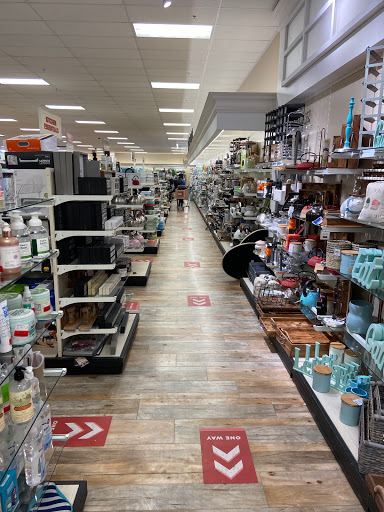 Department Store «HomeGoods», reviews and photos, 12351 Limonite Ave, Eastvale, CA 91752, USA