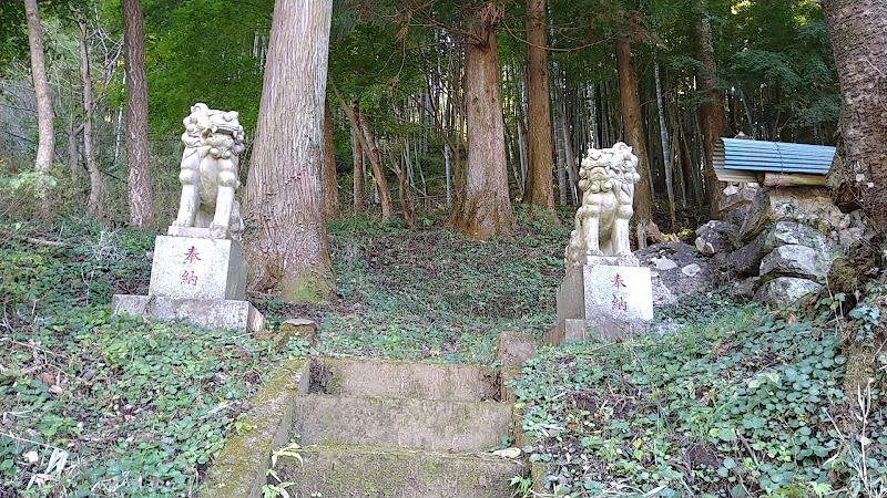 赤子山神社