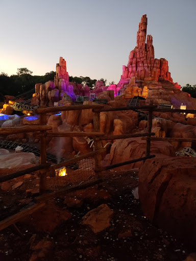 Roller Coaster «Big Thunder Mountain Railroad», reviews and photos, 4600 Frontierland, Orlando, FL 32836, USA