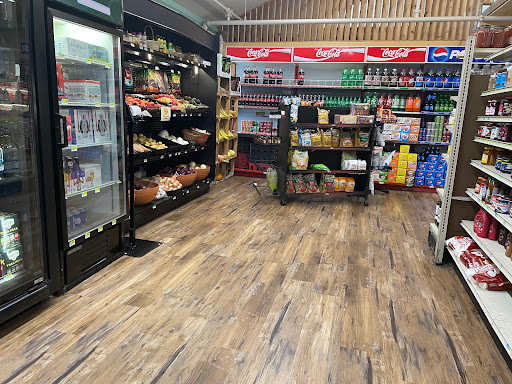 Grocery Store «Country Market», reviews and photos, 900 Moraine Ave, Estes Park, CO 80517, USA