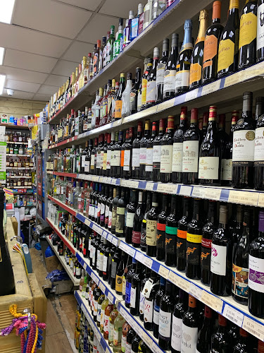 Reviews of Wine Corner Cambridge Heath in London - Liquor store