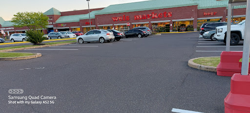 Supermarket «Weis Markets», reviews and photos, 2100 E County Line Rd, Huntingdon Valley, PA 19006, USA