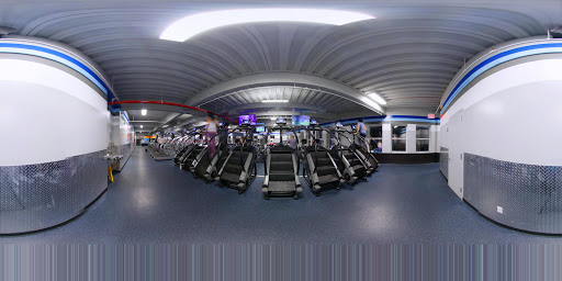 Health Club «Crunch - Richmond Hill», reviews and photos, 115-2 Jamaica Ave, Queens, NY 11418, USA