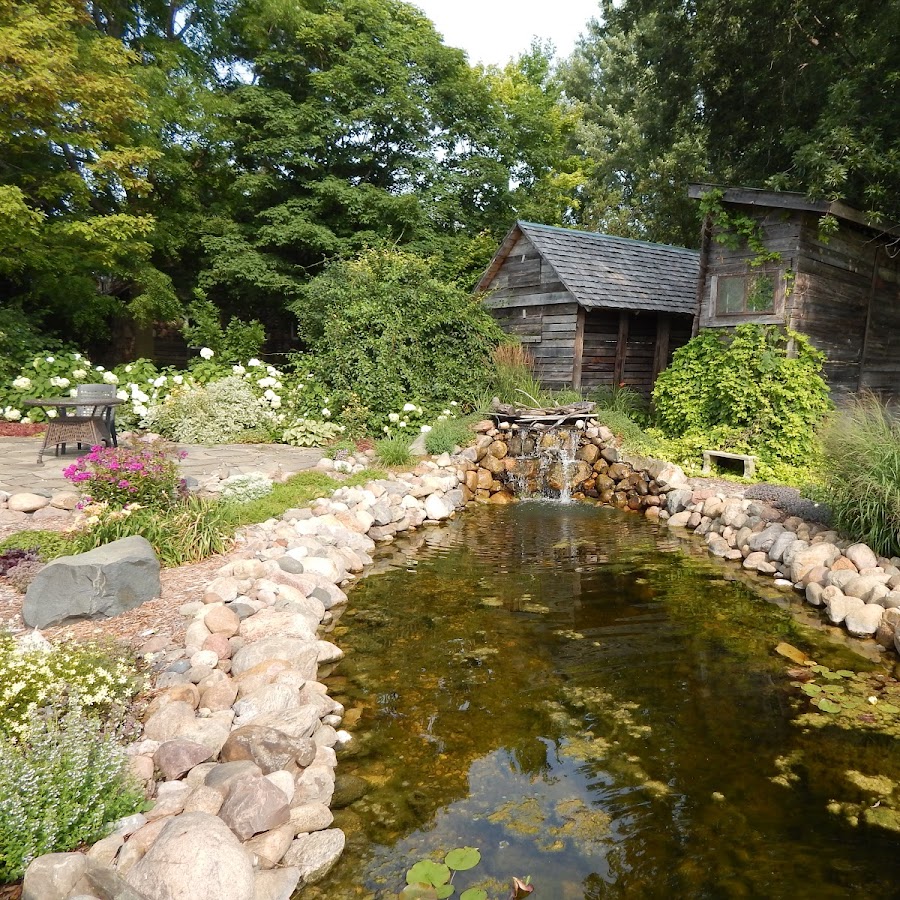 Stone Cottage Gardens