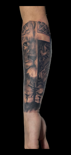 Explore tattoo ideas hearts name, creative tattoo ideas in Weatherford, available at Weatherford Tattoo Co.