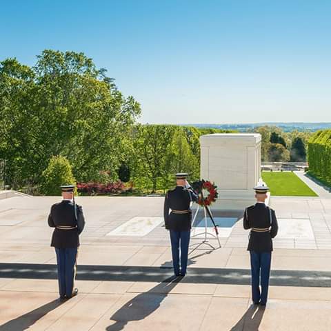 Sightseeing Tour Agency «Old Town Trolley and DC Duck Tours», reviews and photos, 50 Massachusetts Ave NE, Washington, DC 20002, USA