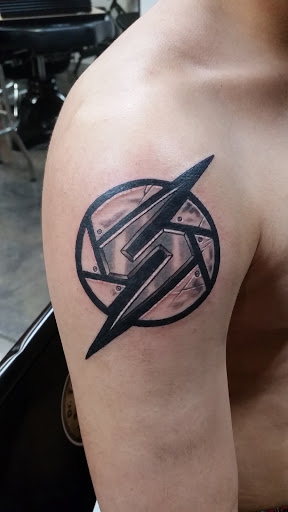 Tattoo Shop «Dr. Tattoo Studio», reviews and photos, 13915 Harbor Blvd, Garden Grove, CA 92843, USA