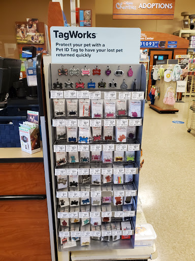 Pet Supply Store «PetSmart», reviews and photos, 4400 Fort Jackson Blvd #300, Columbia, SC 29209, USA