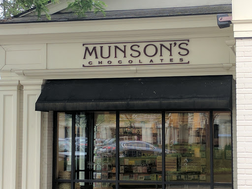 Shopping Mall «The Shops at Somerset Square», reviews and photos, 140 Glastonbury Blvd, Glastonbury, CT 06033, USA