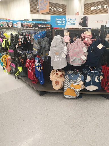 Clothing Store «Ross Dress for Less», reviews and photos, 151 N McDowell Blvd, Petaluma, CA 94954, USA