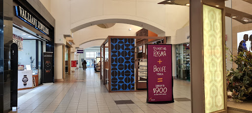 Shopping Mall «Visalia Mall», reviews and photos, 2031 S Mooney Blvd, Visalia, CA 93277, USA