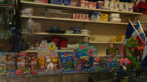 Grocery Store «Chapinlandia Market», reviews and photos, 4328 Tweedy Blvd, South Gate, CA 90280, USA