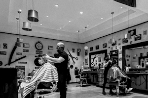 SYNDICATE Barbershop image