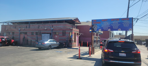 Tommy's Car Wash en Long Beach