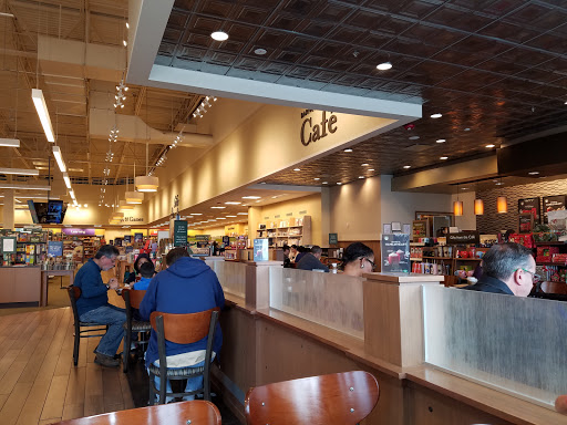 Book Store «Barnes & Noble Booksellers El Paso/Fountains at Farah», reviews and photos, 8889 Gateway Blvd W #120, El Paso, TX 79925, USA