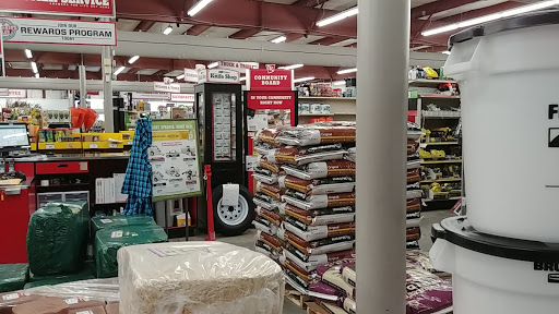 Home Improvement Store «Tractor Supply Co.», reviews and photos, 1111 Halstead Blvd, Elizabeth City, NC 27909, USA