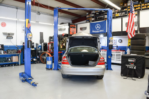 CK Auto Exclusive image