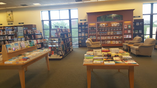 Book Store «Barnes & Noble», reviews and photos, 728 Waukegan Rd, Deerfield, IL 60015, USA