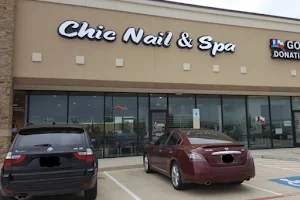 Chic Nails & Spa image