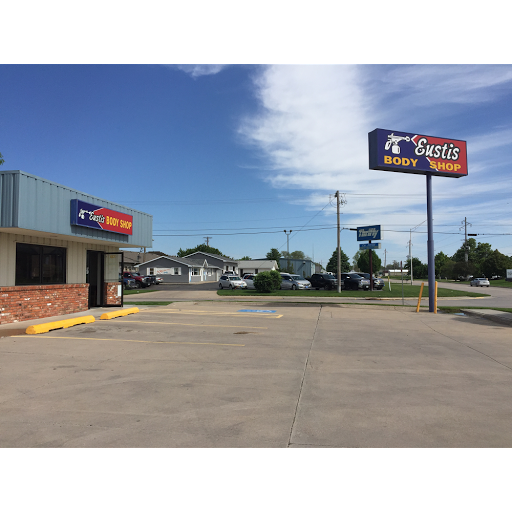 Auto Glass Shop «Eustis Body Shop», reviews and photos, 720 Central Ave, Kearney, NE 68847, USA