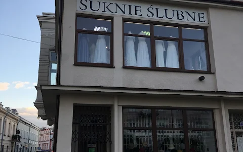 TRENDY Moda Ślubna | Suknie Ślubne Rzeszów image