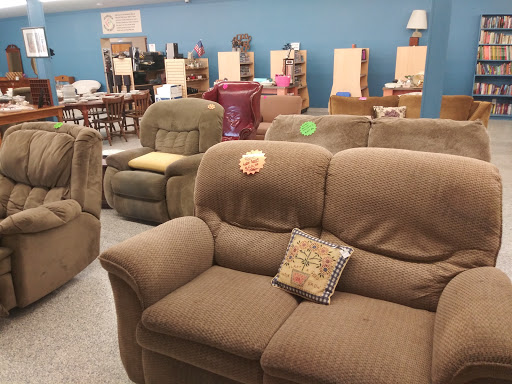 Thrift Store «Peninsula Rescue Mission Thrift Store», reviews and photos, 6200 Jefferson Ave, Newport News, VA 23605, USA