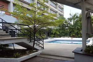 Hotel Paseo Las Mercedes Caracas image