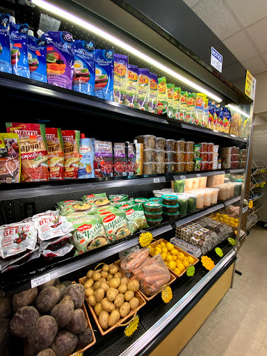 Grocery Store «Minsk Market», reviews and photos, 3920 Cedar Grove Pkwy, Eagan, MN 55122, USA