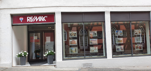 RE / MAX Professionals ACI GmbH & Co. KG