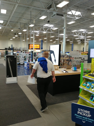 Electronics Store «Best Buy», reviews and photos, 200 Mall Cir Dr, Monroeville, PA 15146, USA