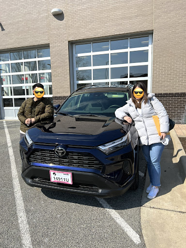 Toyota Dealer «AutoNation Toyota Leesburg», reviews and photos, 1 Cardinal Park Dr SE, Leesburg, VA 20175, USA