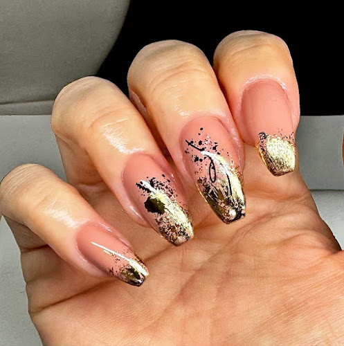 https://www.beauty-room-seewen.ch/