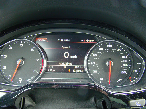 Car Dealer «Luxury Auto Sales, LLC», reviews and photos, 4880 Sinclair Rd, Columbus, OH 43229, USA