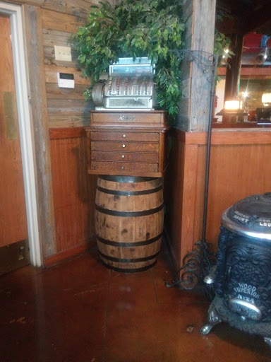 Caterer «Catfish City & BBQ Grill», reviews and photos, 1817 S University Ave, Little Rock, AR 72204, USA