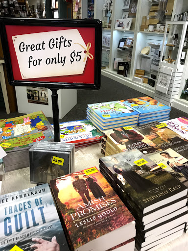 Christian Book Store «Banner Books - Parable Christian Store», reviews and photos, 2913 Niles Ave, St Joseph, MI 49085, USA