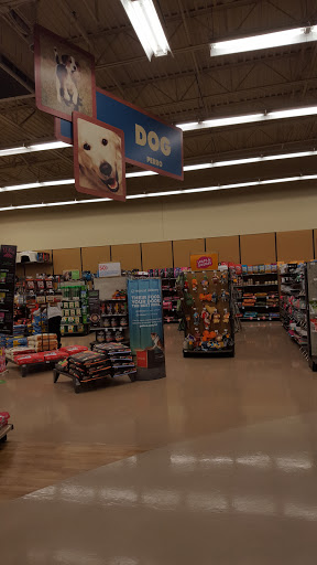 Pet Supply Store «Petco Animal Supplies», reviews and photos, 7308 Alameda St, Walnut Park, CA 90255, USA