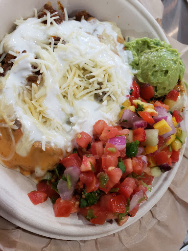 Mexican Restaurant «QDOBA Mexican Eats», reviews and photos, 10550 E Garden Dr Suite 101, Aurora, CO 80012, USA