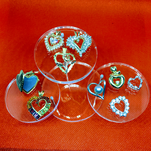 Pawn Shop «All That Glitters Pawn Shop Portland», reviews and photos, 12200 SE Division St, Portland, OR 97236, USA