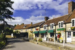 Robin Hill Stores & Post Office image