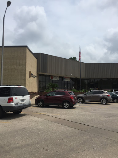 Post Office «United States Postal Service», reviews and photos, 809 W Dallas St, Conroe, TX 77301, USA