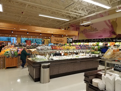 Gourmet Grocery Store «Metropolitan Market Magnolia», reviews and photos, 3830 34th Ave W, Seattle, WA 98199, USA