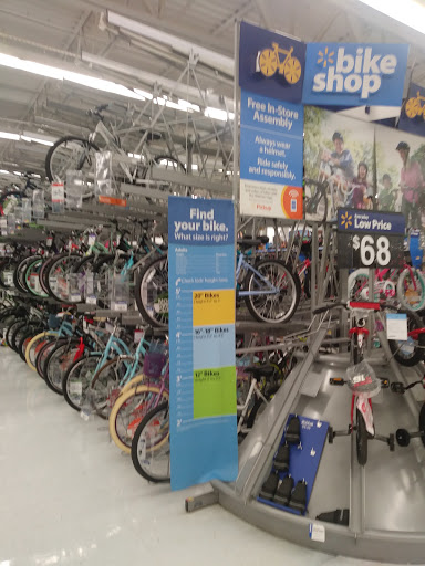 Discount Store «Walmart», reviews and photos, 120 Commercial Pkwy, Branford, CT 06405, USA