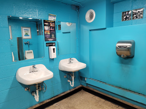 Bowling Alley «Bowlero Lanes & Lounge», reviews and photos, 4209 Coolidge Hwy, Royal Oak, MI 48073, USA